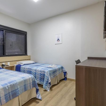Hotel Lisbor Francisco Beltrao Luaran gambar