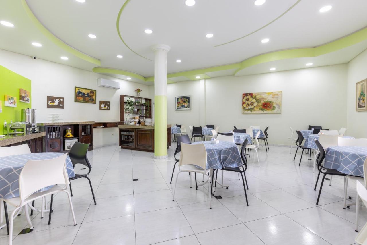 Hotel Lisbor Francisco Beltrao Luaran gambar